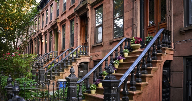 7 Best Brooklyn Brownstone Neighborhoods To Buy In For 2022