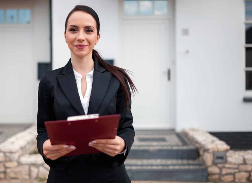 Can You Be A Part-Time Real Estate Agent?